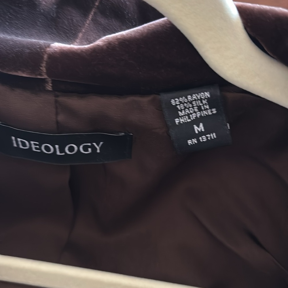 Ideology Velvet cropped opera type chestnut Blazer - Picture 3 of 8